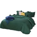 Narzuta na łóżko 240x220 RUFFY b. zieleń Designerska Z Falbaną Pikowana
