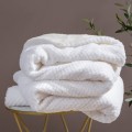 Koc Z Mikrofibry 150x200 SHERPA biały Ciepły Gruby Miękki Na Prezent Pled